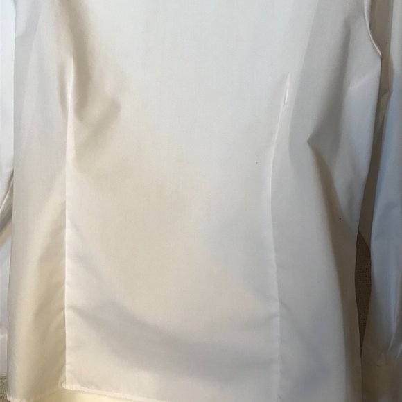 CLOSET CLEAROUT Classic White Button Down Shirt by Haggar  - Petites - Picture 5 of 8